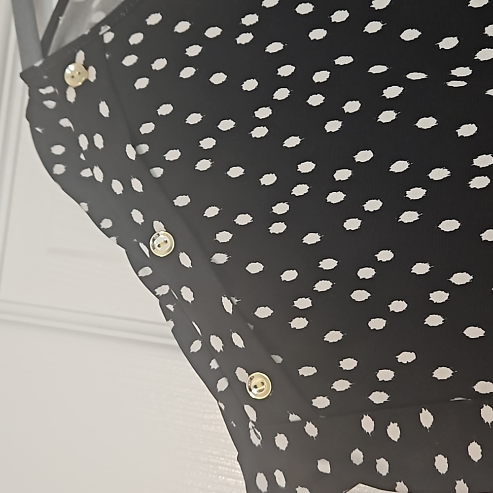 2X Short Sleeve Blouse - Picture 2 of 3